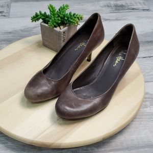 Cole Haan Brown Leather heels Size 7c